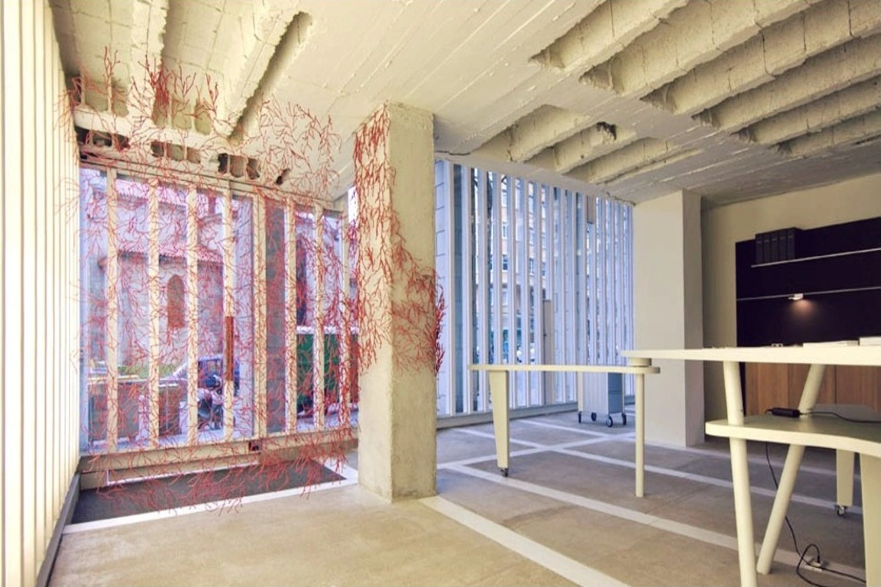 Vue de l'intérieur du Showroom Bulthaup à La Corogne, projet de Alfonso Penela. Miguel Camba architecte.